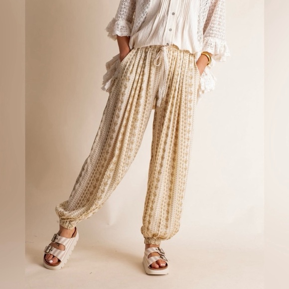 POL Floral Boho Jogger Pants Women’s Small NWT - Picture 2 of 6